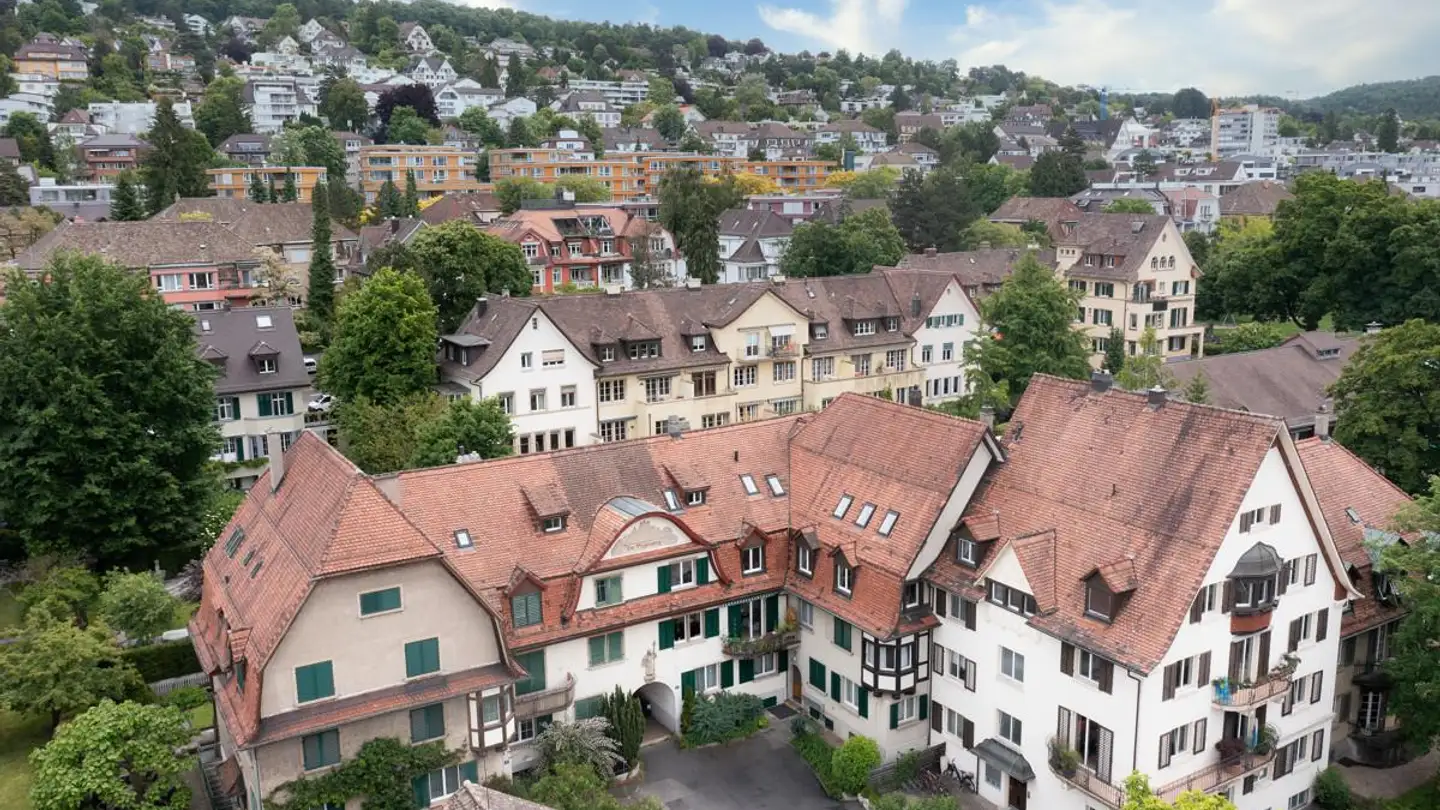 Mehrfamilienhaus kaufen - 8044 Zürich