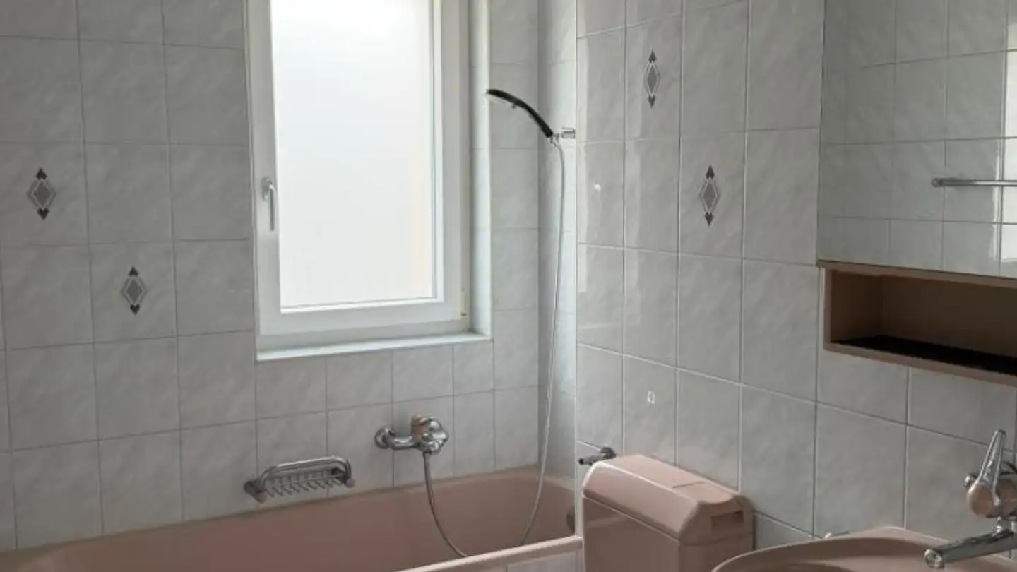 Appartement à louer - Beauregard 24, 2740 Moutier - Photo 3