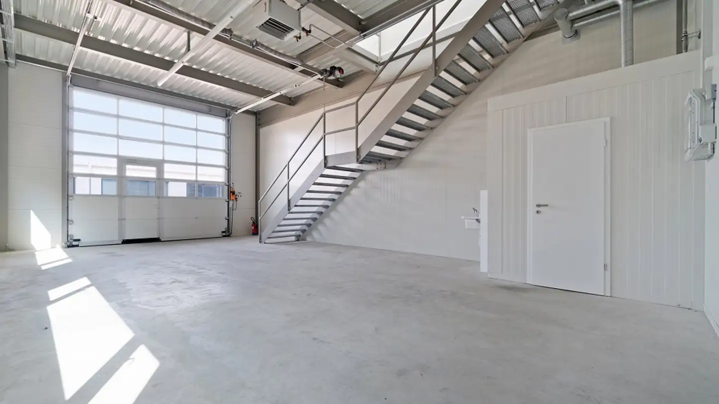 Commercial for rent - Rue Saint-Georges 4, 2800 Delémont - Photo 2