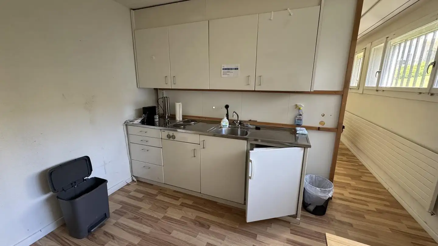 Commercial for rent - Wigartenstrasse 5, 8117 Fällanden