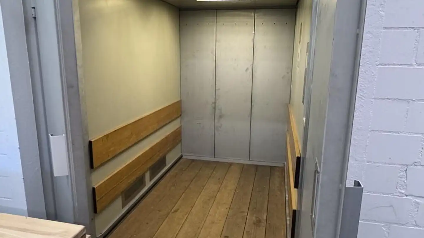 Commercial for rent - Wigartenstrasse 5, 8117 Fällanden - Photo 2