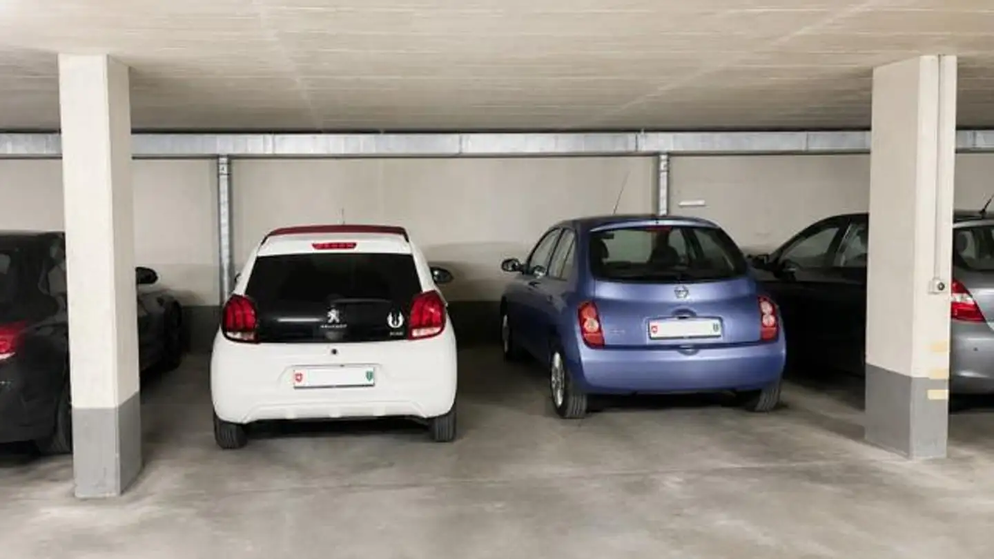 Underground parking space for rent - Bollwiesstrasse 16, 8645 Jona - Photo 3
