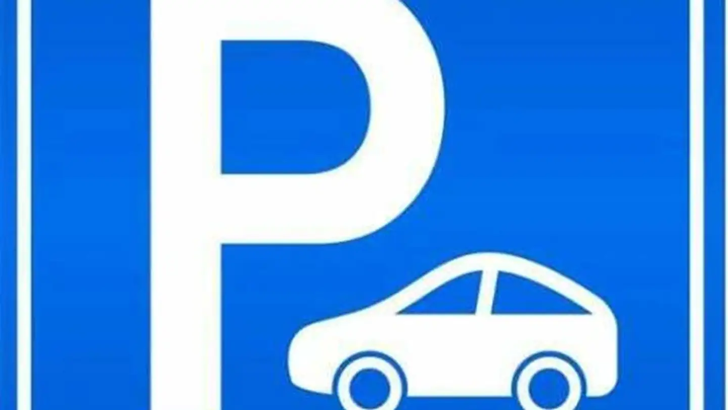 Place de parking intérieure à louer - Rue Des Bordes 22, 1372 Bavois