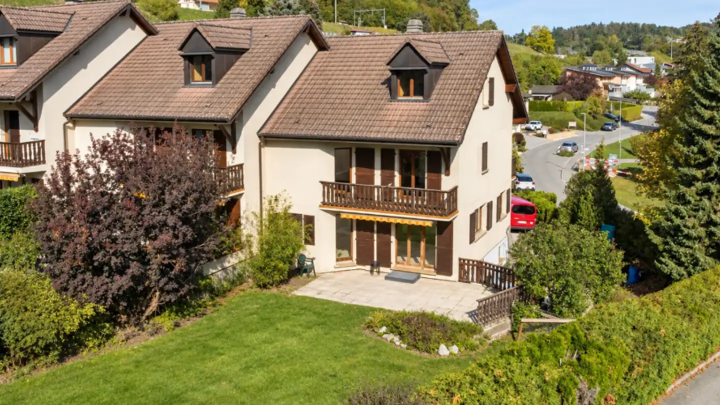 Row house for sale - 1753 Matran