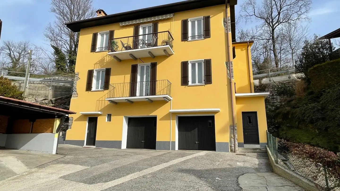 Single house for sale - 6834 Morbio Inferiore