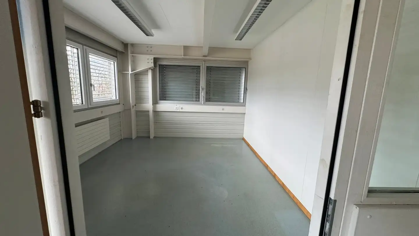 Industrial property for rent - L'echelette 7, 2534 Orvin - Photo 4