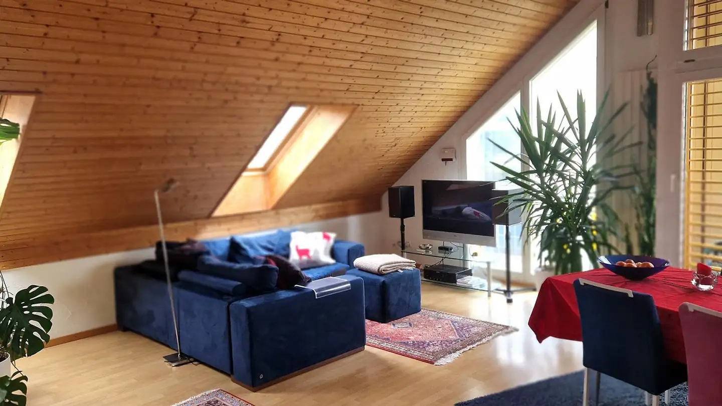 Attique à louer - Stegstrasse 17, 8808 Pfäffikon SZ - Photo 2