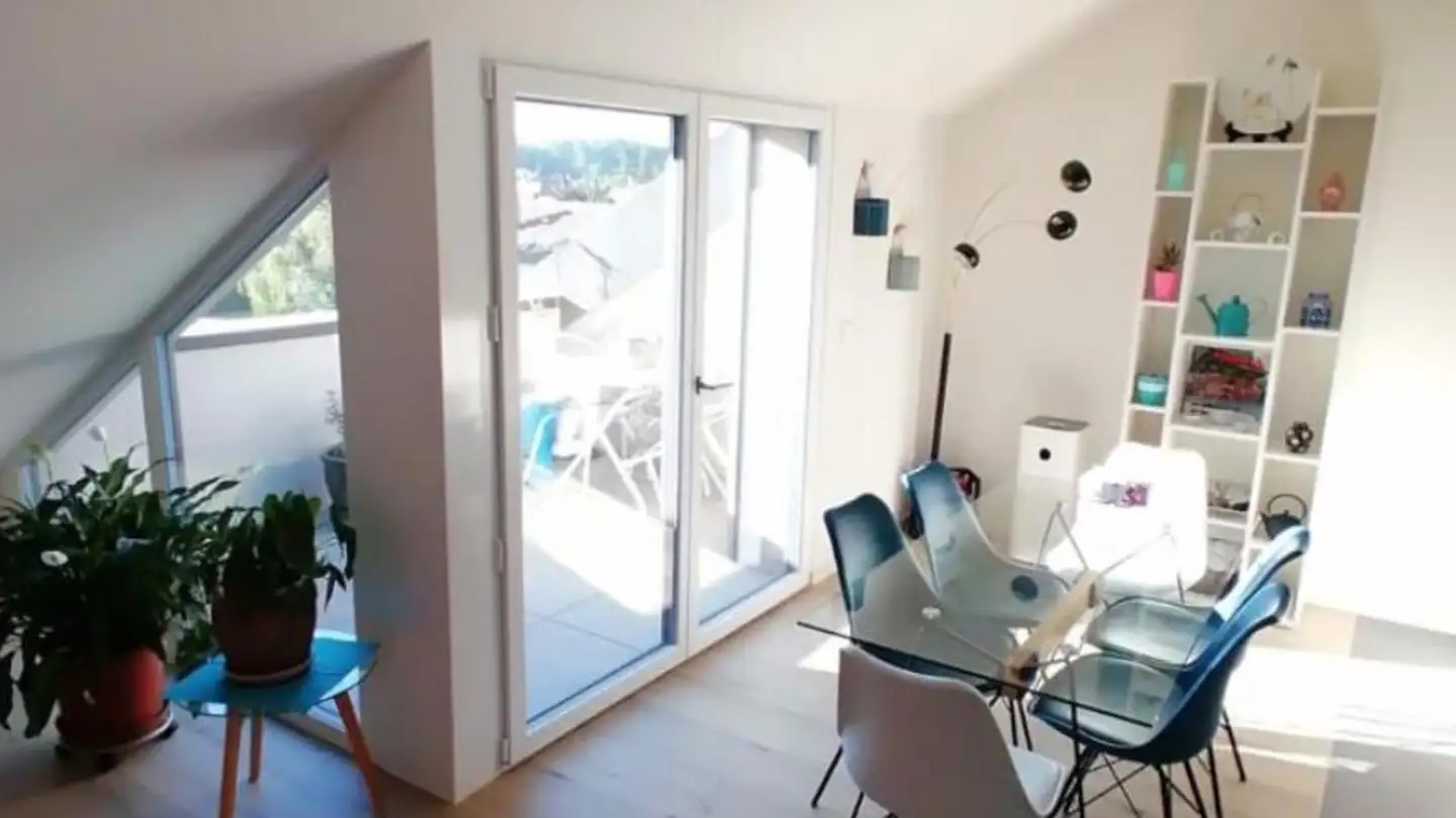 Attic flat for rent - Chemin de Cousson 8, 1032 Romanel-sur-Lausanne