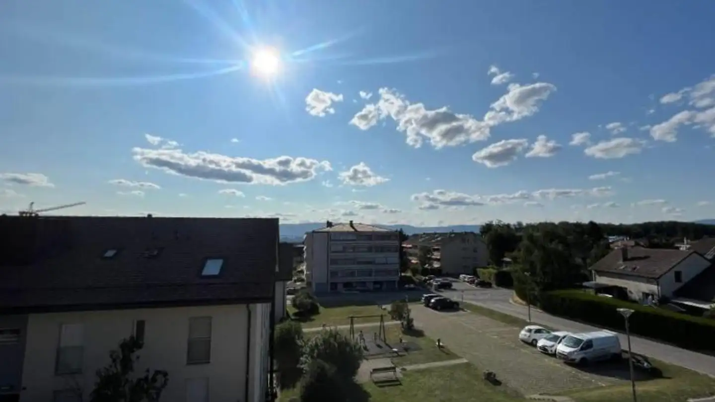 Attic flat for rent - Chemin de Cousson 8, 1032 Romanel-sur-Lausanne - Photo 3
