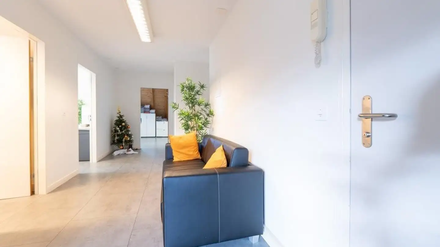 Bürofläche mieten - Hauptstrasse 52, 4132 Muttenz - Foto 2