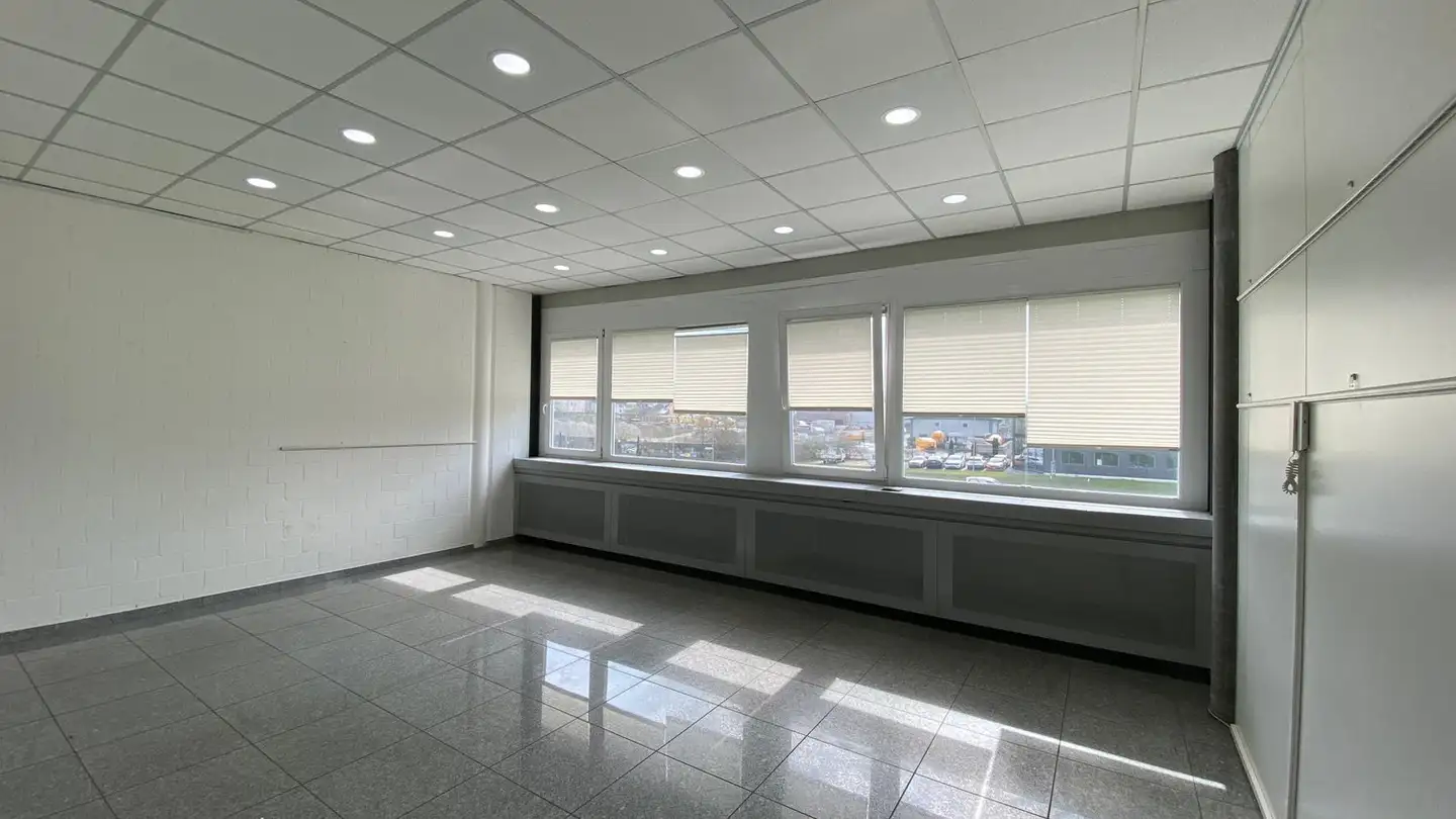 Commercial for rent - Roggenstrasse 3, 4665 Oftringen - Photo 4