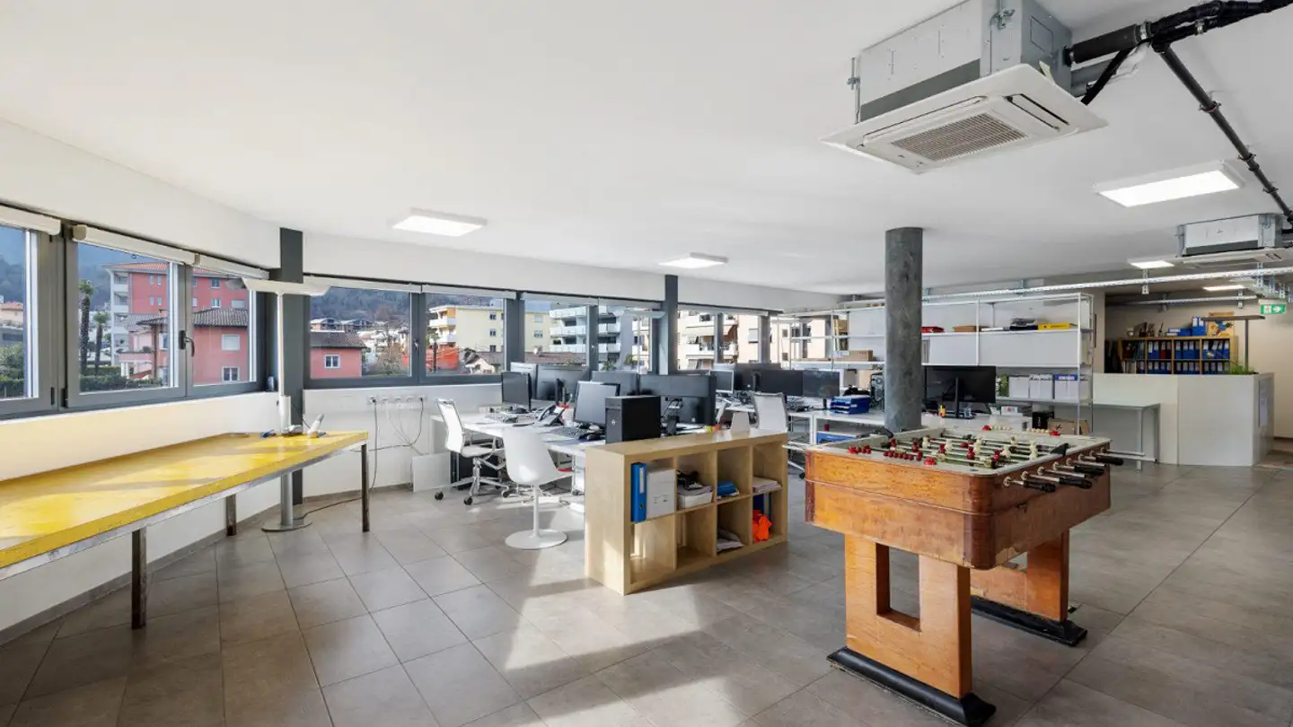 Spazio ufficio in vendita - Via Locarno, 6616 Losone - Photo 4
