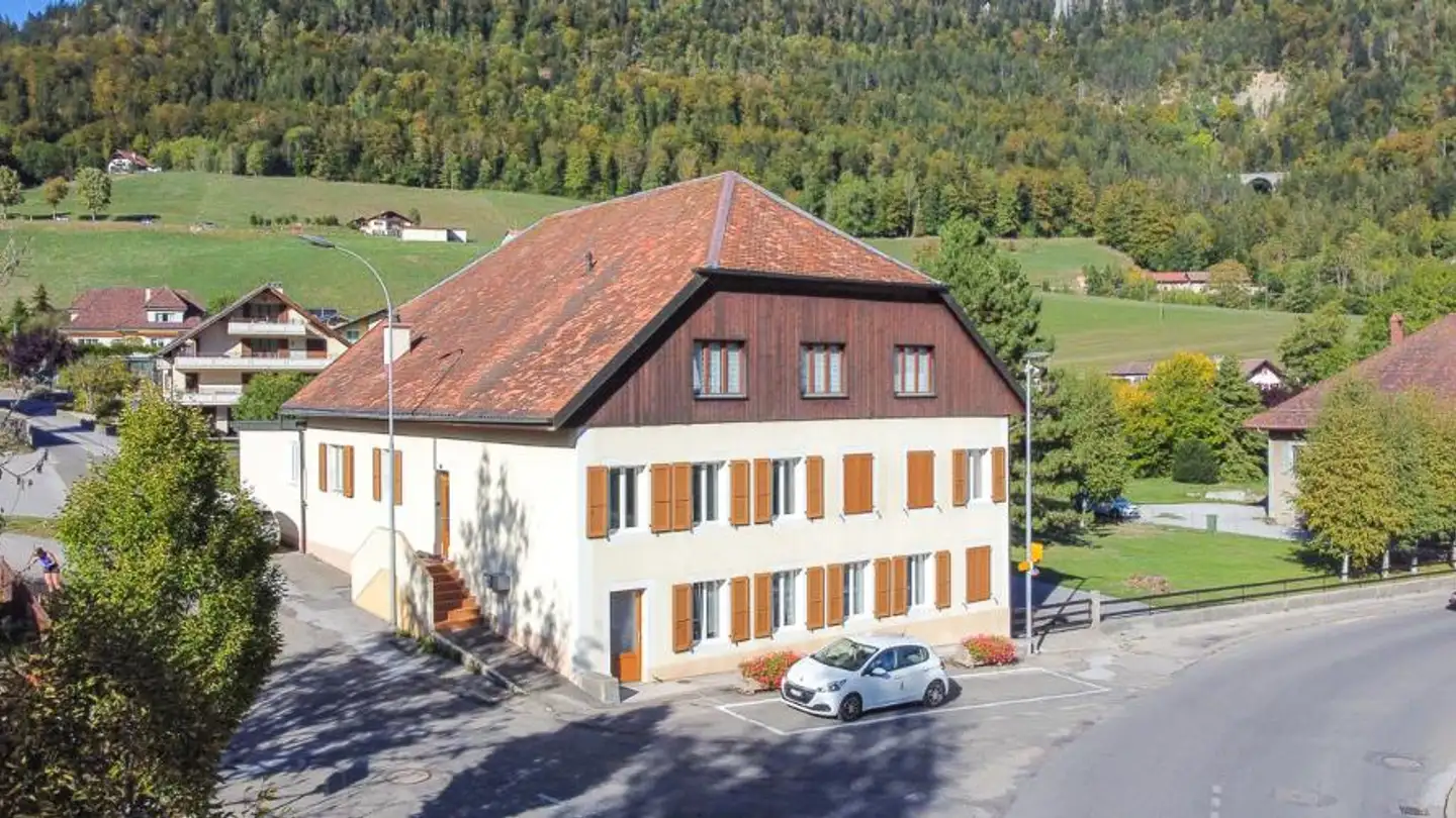 Single house for sale - Quartier Du Pont-De-La-Roche 3, 2123 St-Sulpice NE