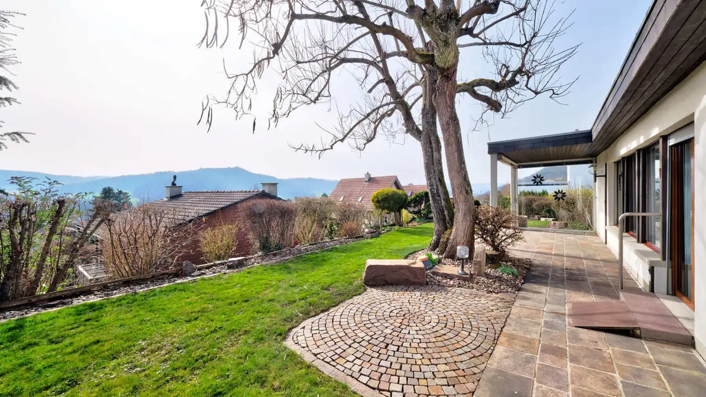 Höhlenhaus kaufen - Hofmattweg, 4450 Sissach