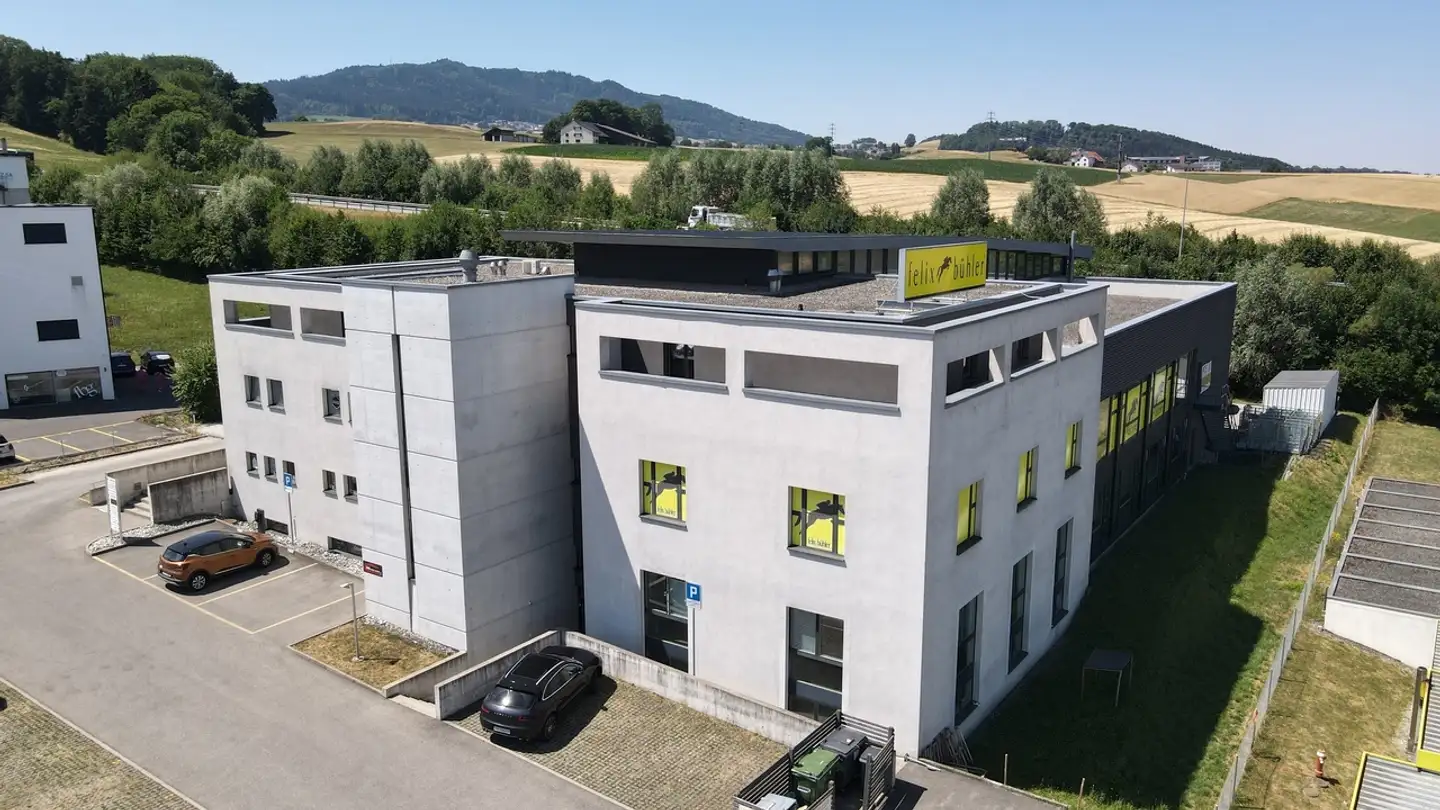 Gewerbe mieten - Zone Industrielle D'in-Riaux 8, 1726 Farvagny-le-Grand - Foto 3