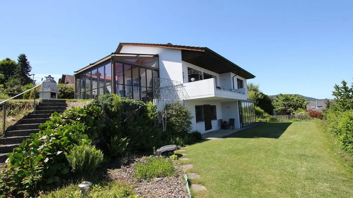 Einfamilienhaus kaufen - Haldenstrasse, 8173 Neerach