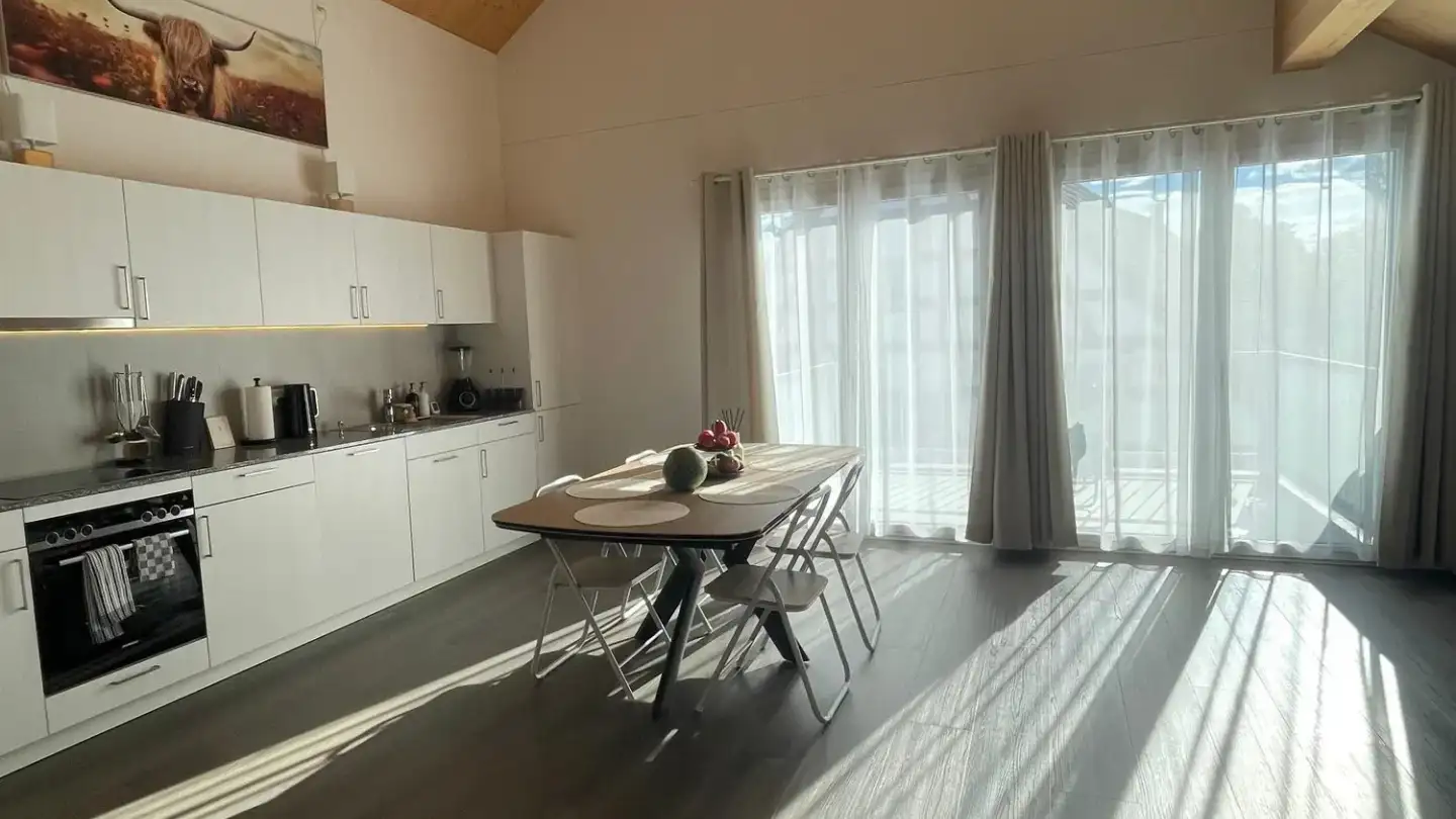 Attique à louer - Dorfstrasse 2, 8228 Beggingen