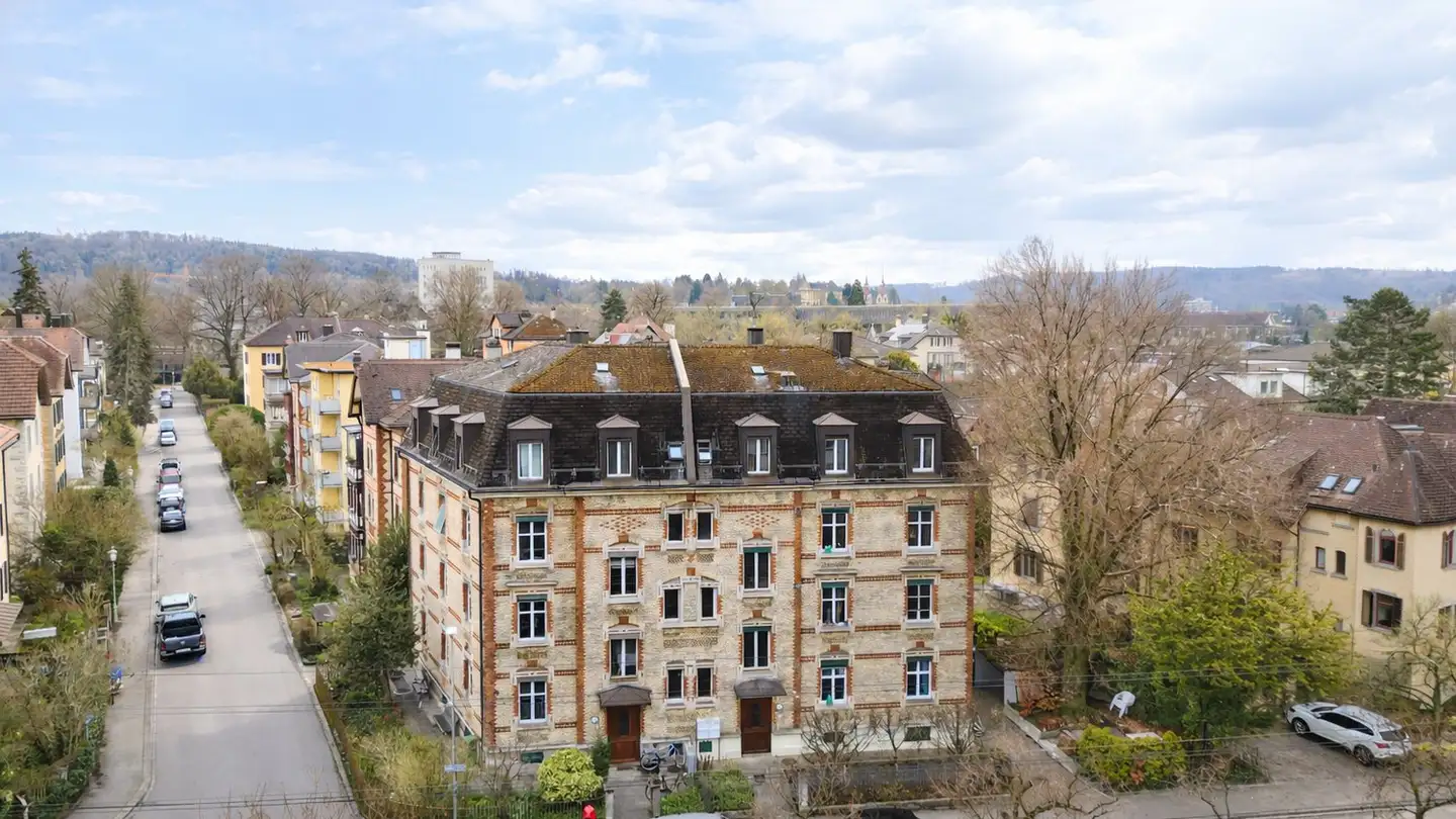 Residential building for sale - 8400 Winterthur