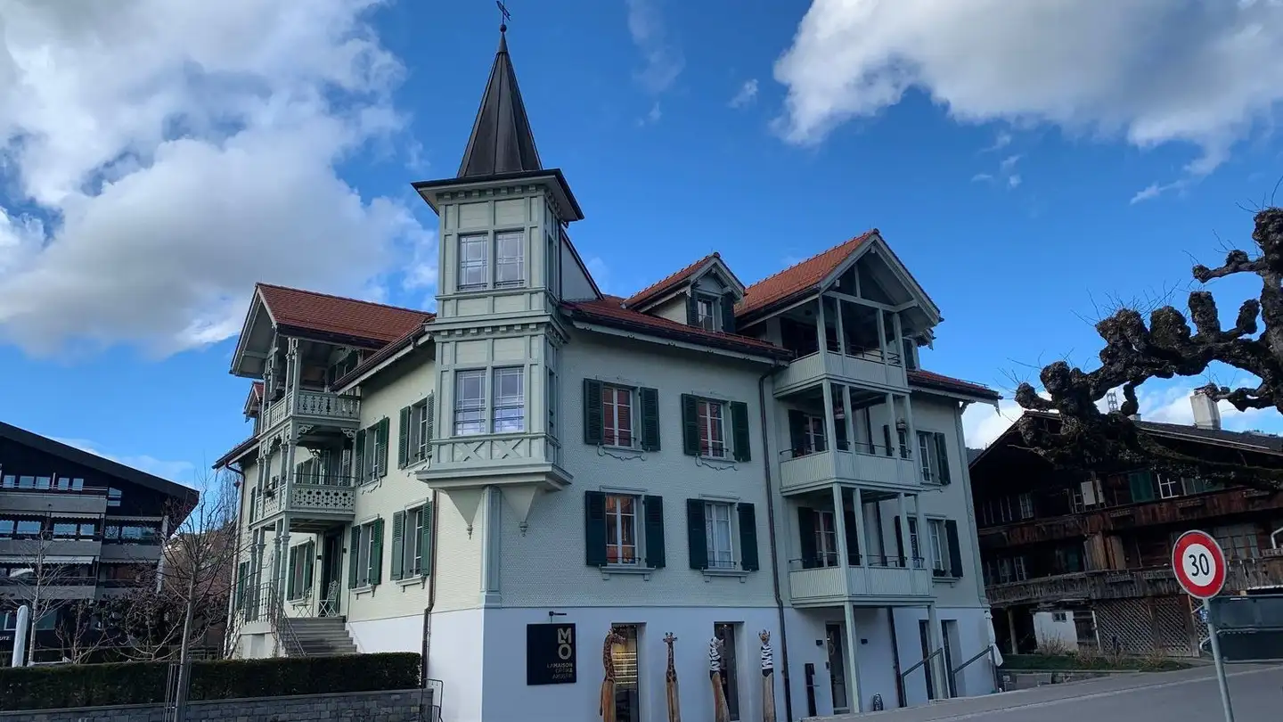 Attico in affitto - Dorfstrasse 1, 3655 Sigriswil - Photo 2