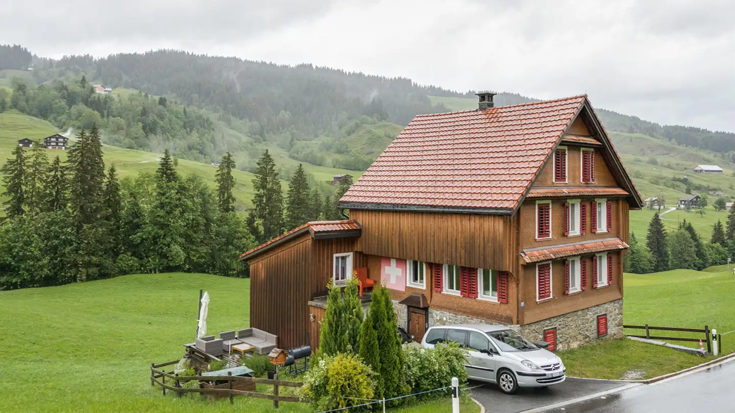 Maison individuelle à vendre - Jessenenstrasse 117, 8843 Oberiberg