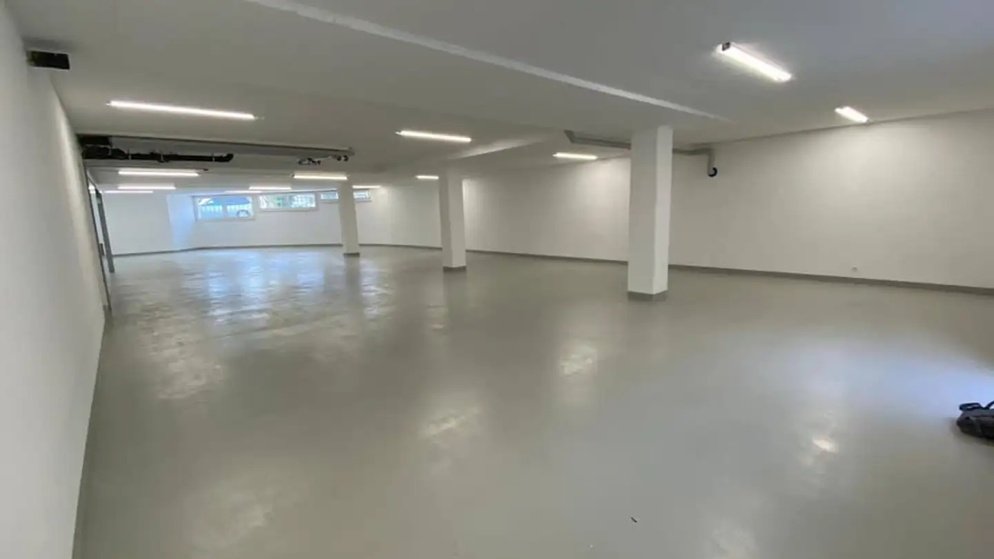 Commercial à louer - 1025 St-Sulpice VD - Photo 2