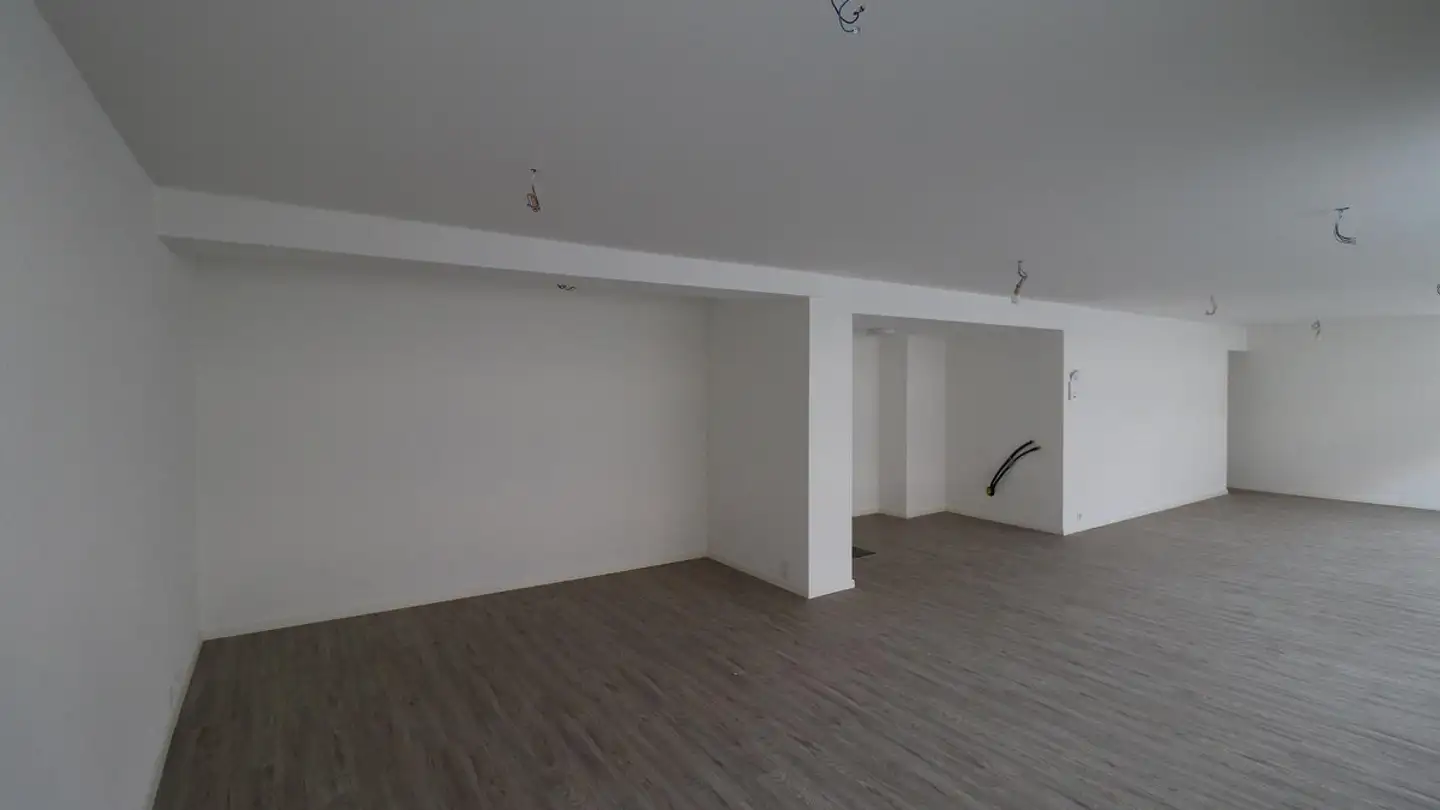 Gewerbe mieten - Sidehof 1, 8213 Neunkirch - Foto 2