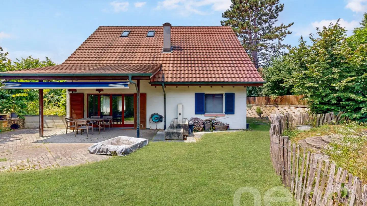 Casa singola in vendita - Löliring 33, 4105 Biel-Benken BL
