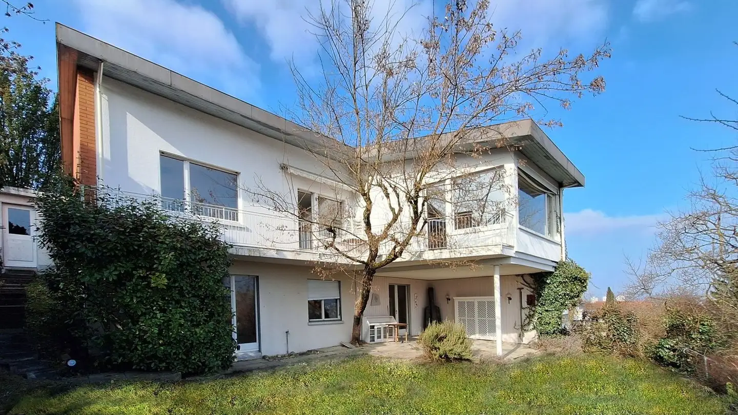 Casa singola in vendita - Oberer Rebbergweg 21, 4153 Reinach BL