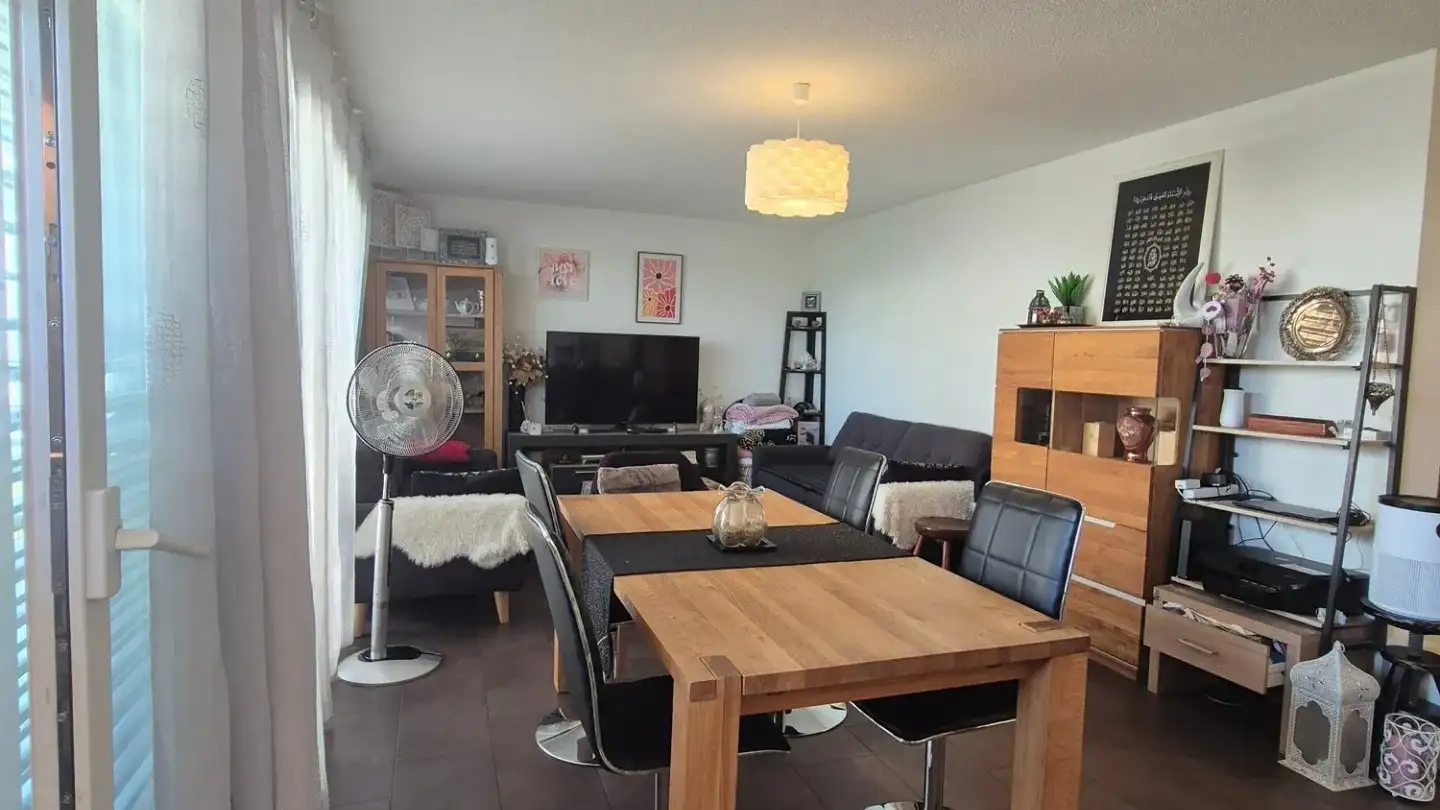 Appartement à louer - Avenue De La Gare 29a, 1964 Conthey