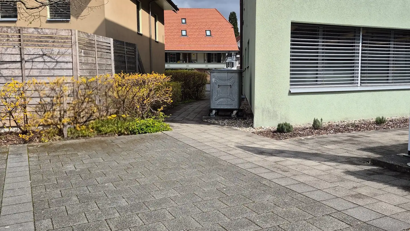 Parcheggio esterno in affitto - Melchnaustrasse 28, 4900 Langenthal