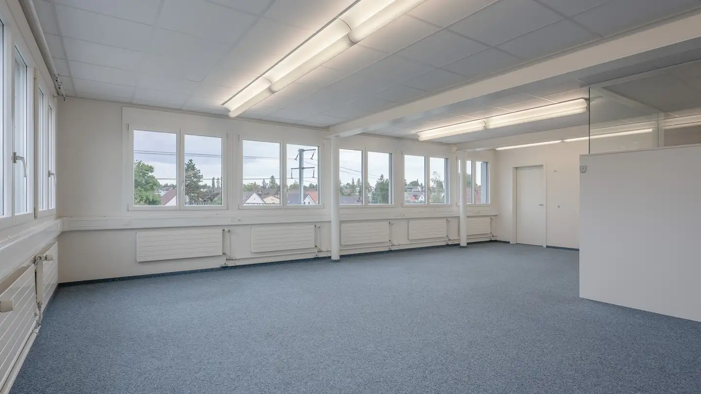 Commerciale in affitto - Bahnstrasse 11, 8305 Dietlikon - Foto 2