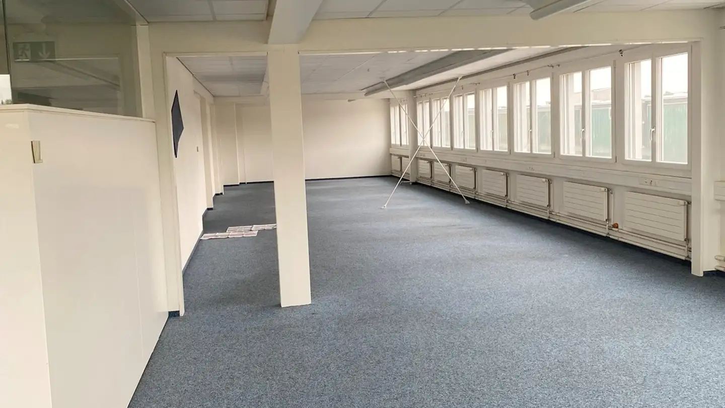 Commerciale in affitto - Bahnstrasse 11, 8305 Dietlikon - Foto 3