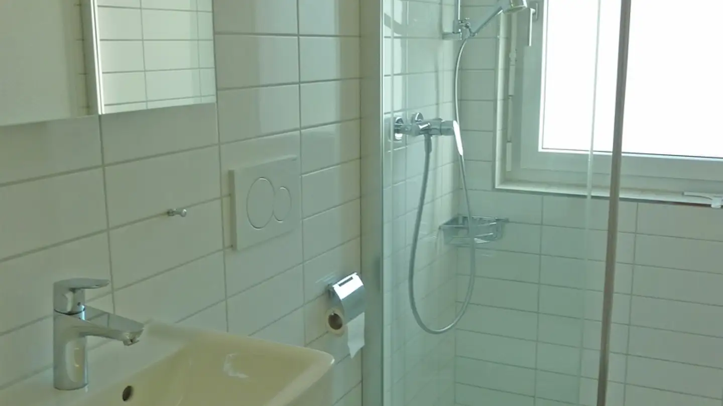 Apartment for rent - Wildbachstrasse, 8424 Embrach - Photo 4