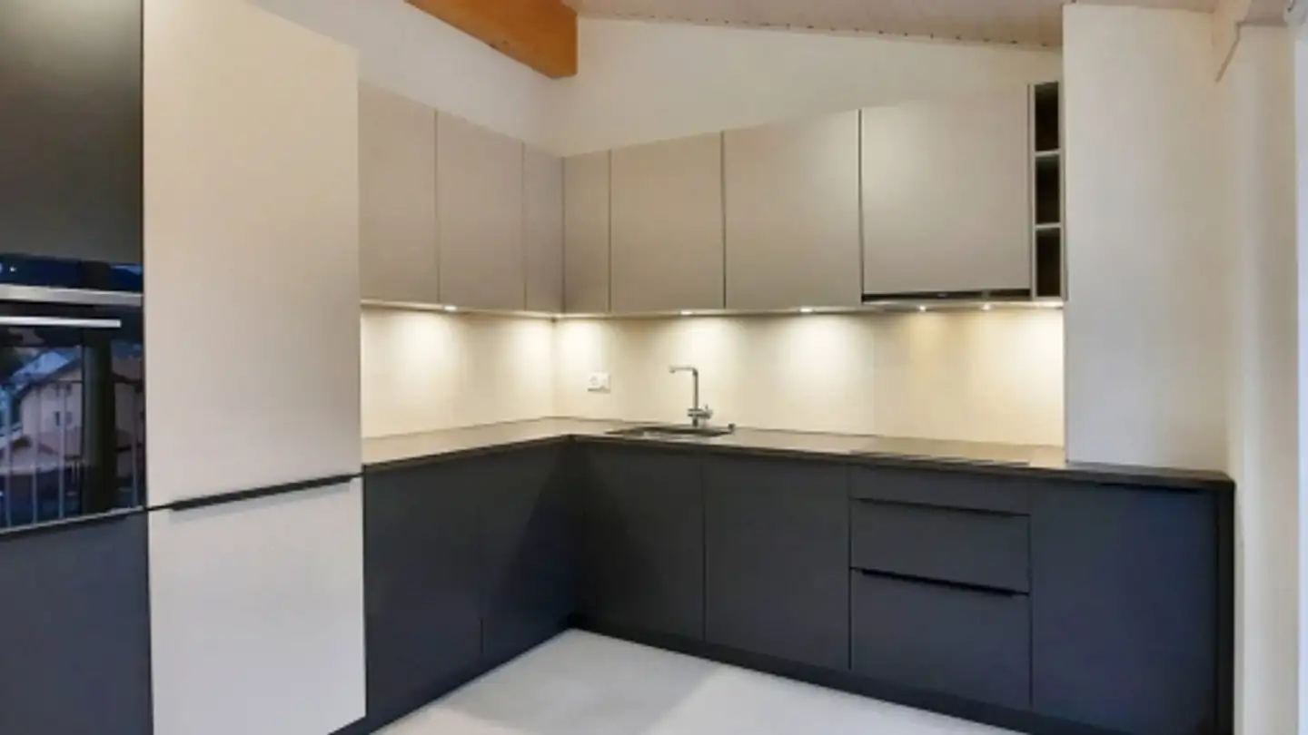 Attique à louer - Chemin Du Contournement 5, 1337 Vallorbe - Photo 4