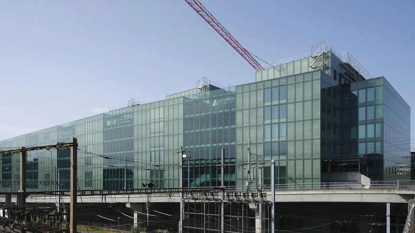 Office space for rent - Peter Merian-Strasse, 4052 Basel