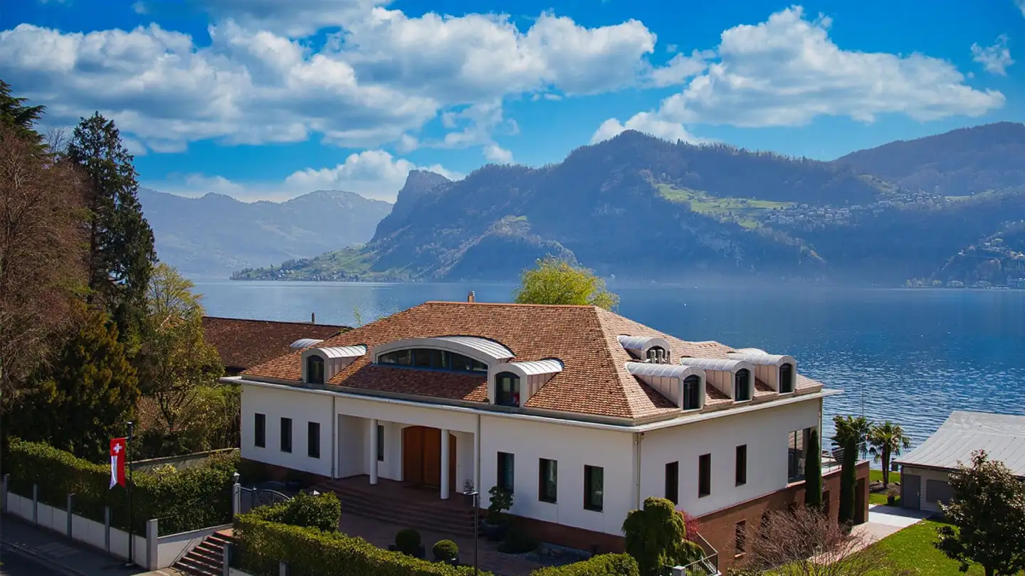 Appartamento in vendita - Seestrasse 49, 6052 Hergiswil NW