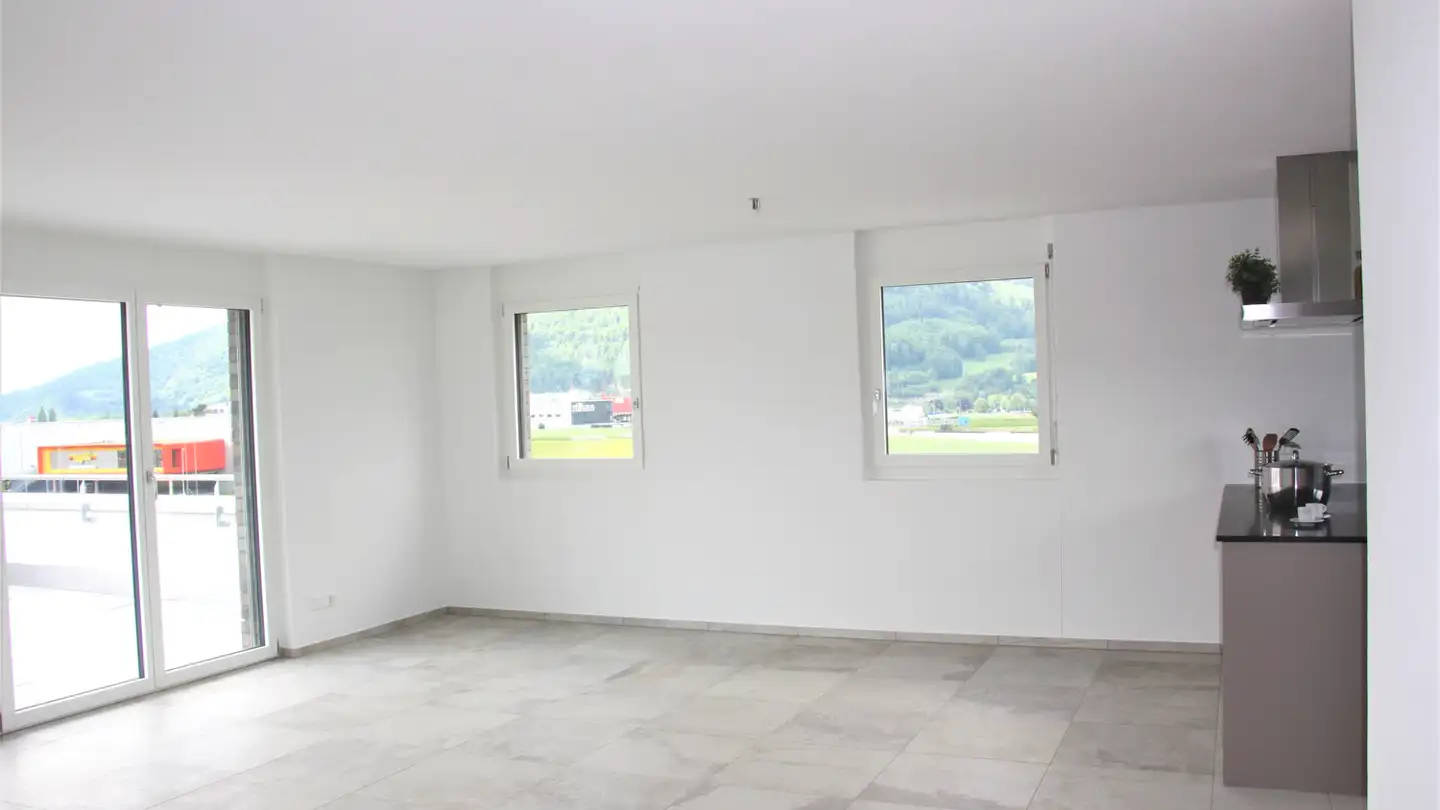 Penthouse for rent - Bernstrasse 16, 4852 Rothrist - Photo 2