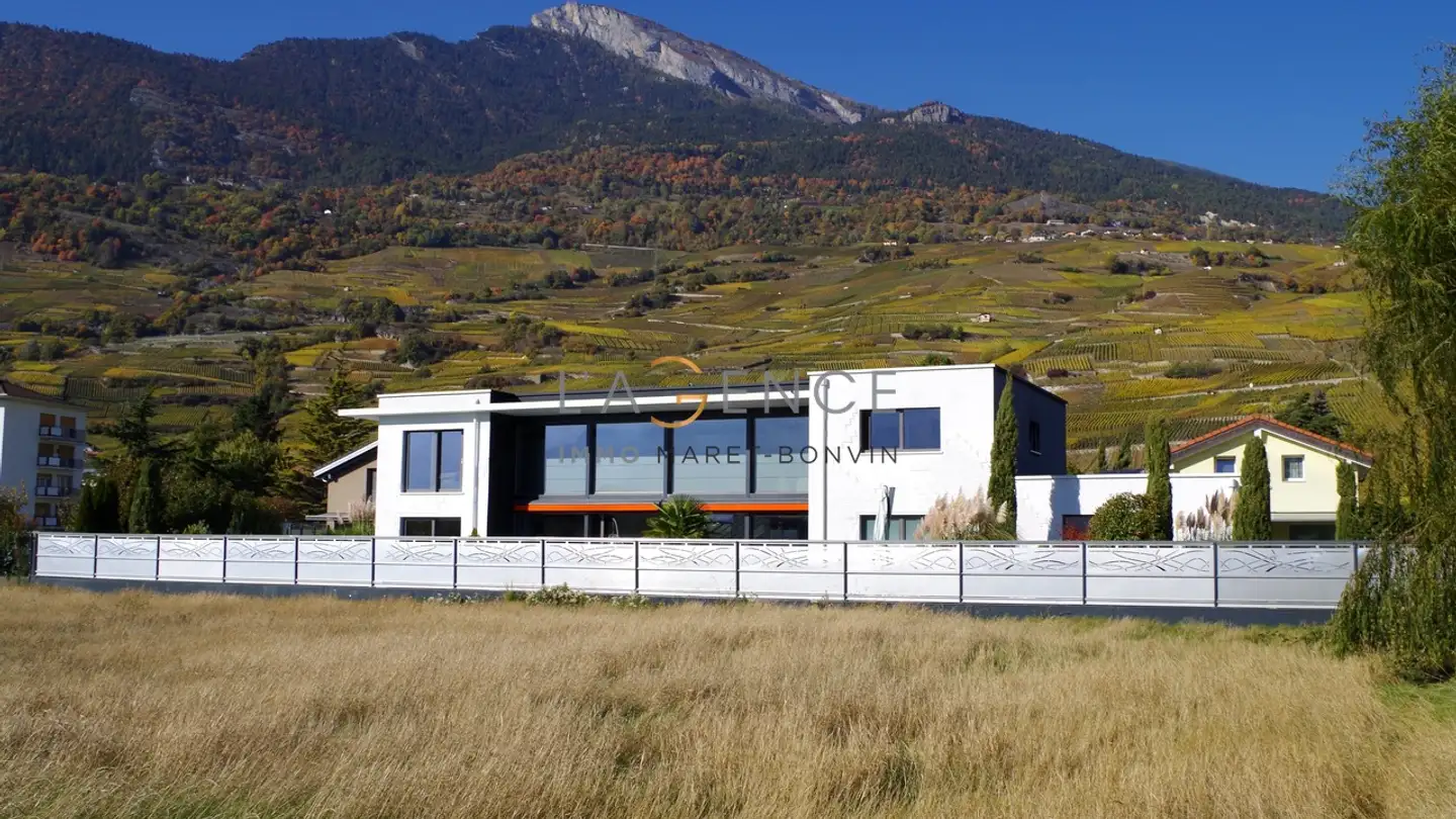 Villa in vendita - 1963 Vétroz