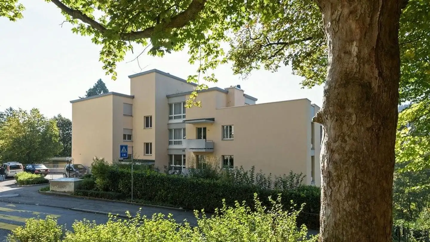 Place de parking intérieure pour moto à louer - Zwinglistrasse 21, 9000 St. Gallen