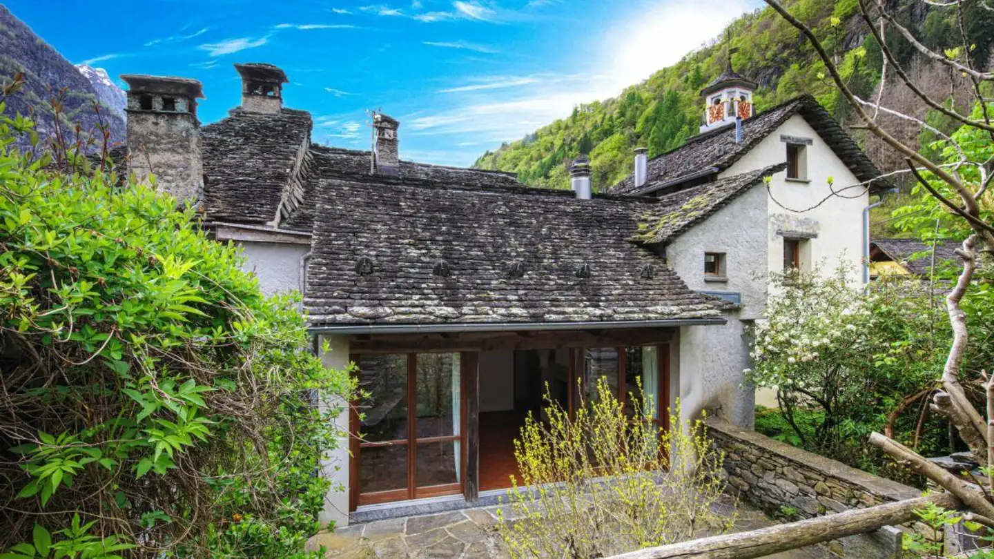 Maison individuelle à vendre - 6694 Prato-Sornico