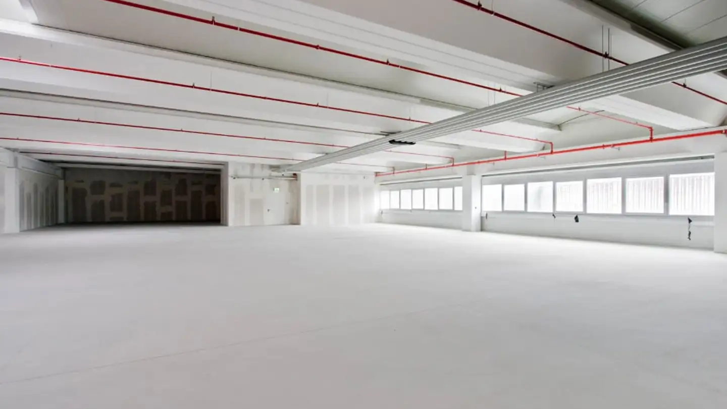 Industrieimmobilie mieten - Ai Cióss 11, 6593 Cadenazzo