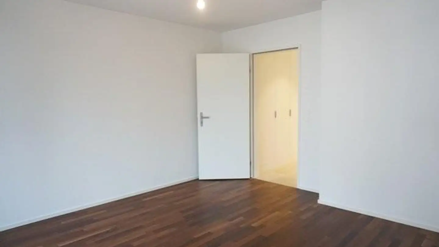 Apartment for rent - Weissensteinweg 2, 5330 Bad Zurzach - Photo 3
