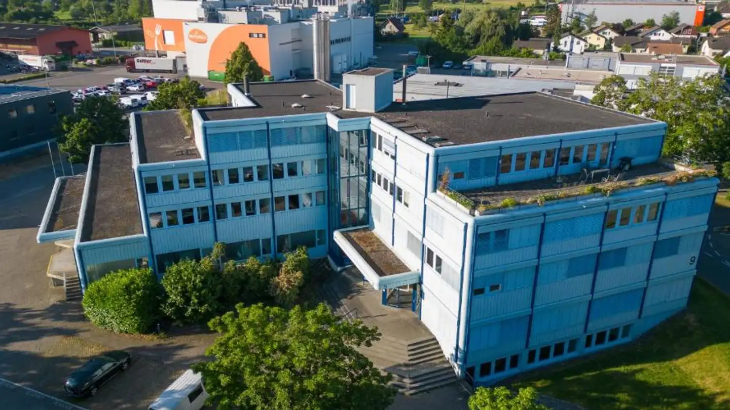 Office space for rent - Ausserfeldstrasse 9, 5036 Oberentfelden