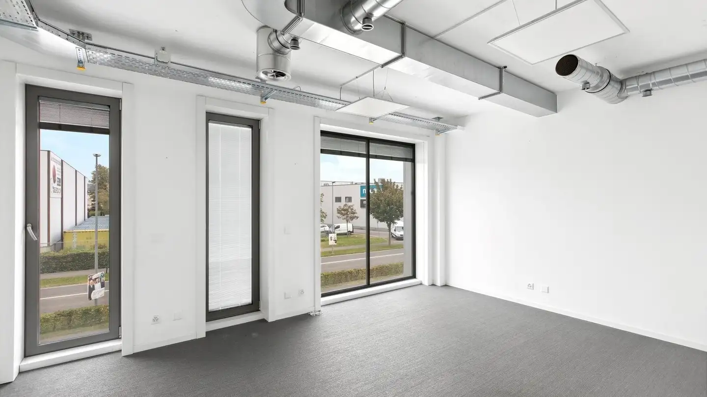 Commercial for rent - Route Suisse 8a, 1163 Etoy