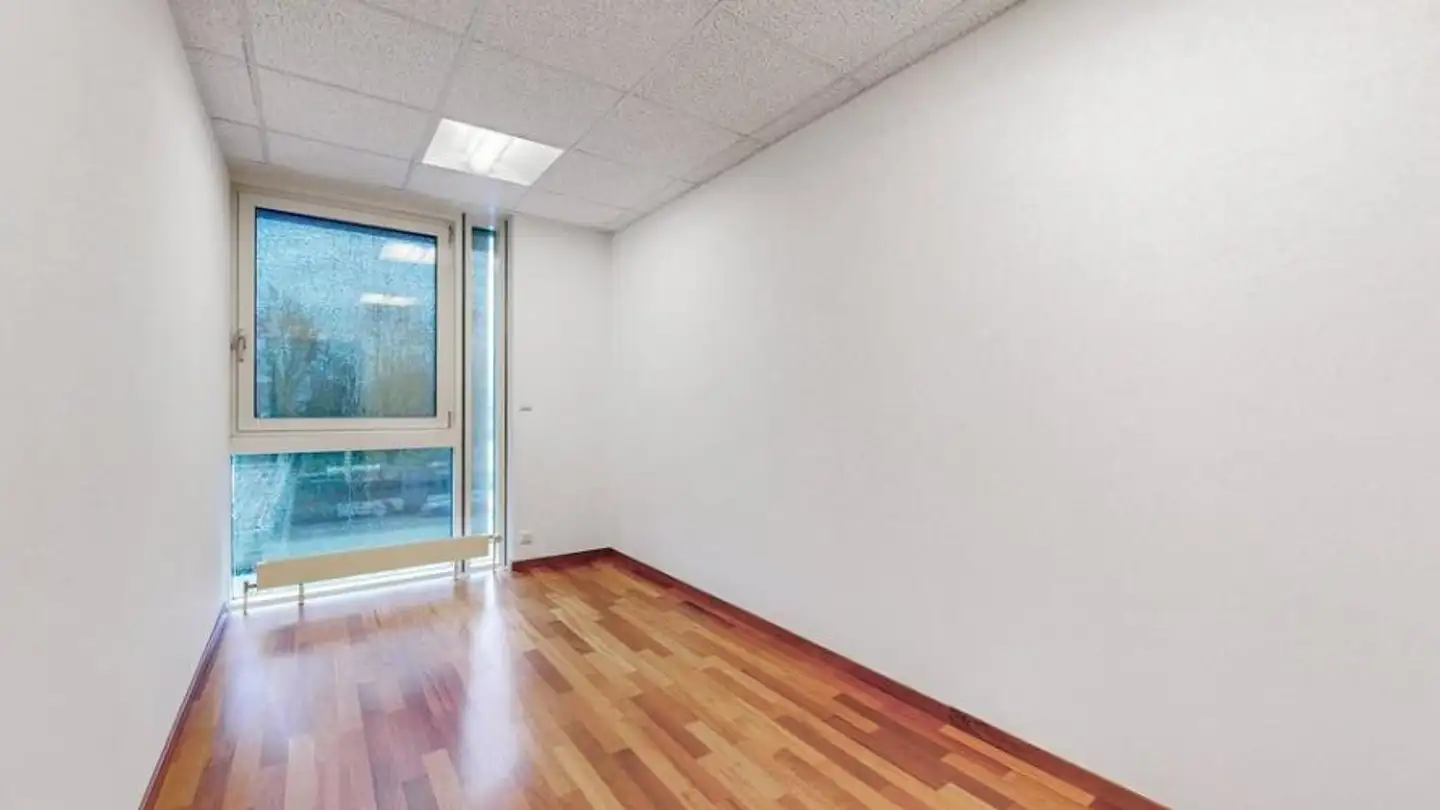 Office space for rent - Avenue De Rhodanie 70, 1007 Lausanne - Photo 2