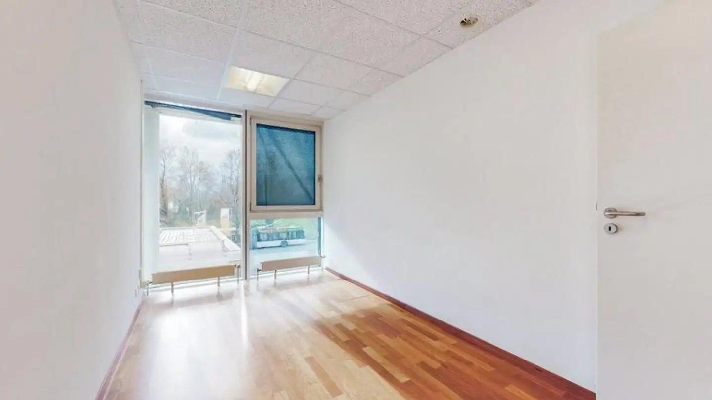 Office space for rent - Avenue De Rhodanie 70, 1007 Lausanne - Photo 3