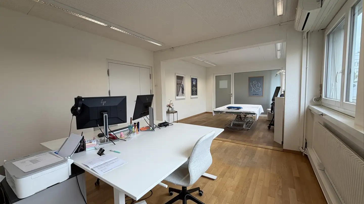 Bürofläche mieten - Alte Steinhauserstrasse 10, 6330 Cham