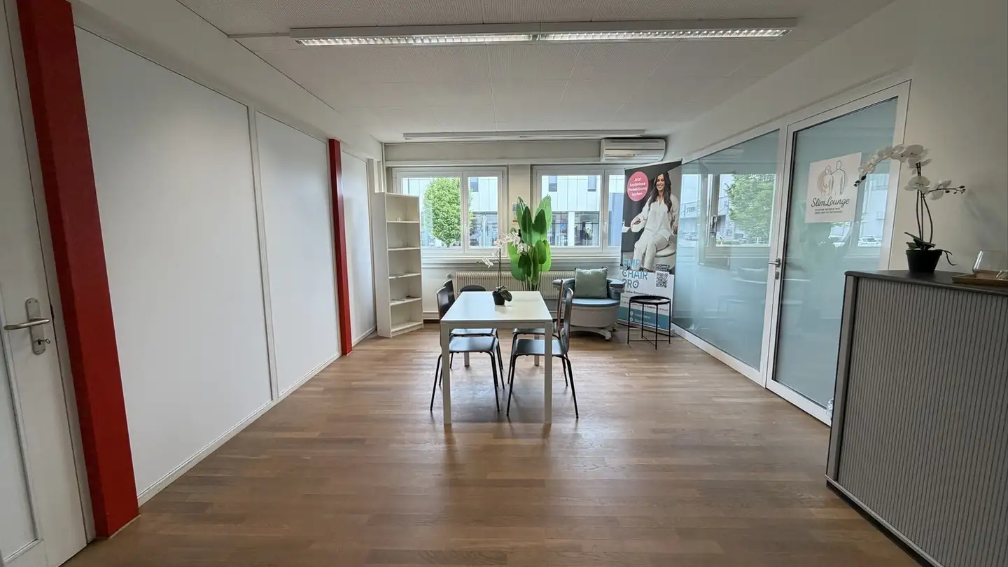 Bürofläche mieten - Alte Steinhauserstrasse 10, 6330 Cham - Foto 2