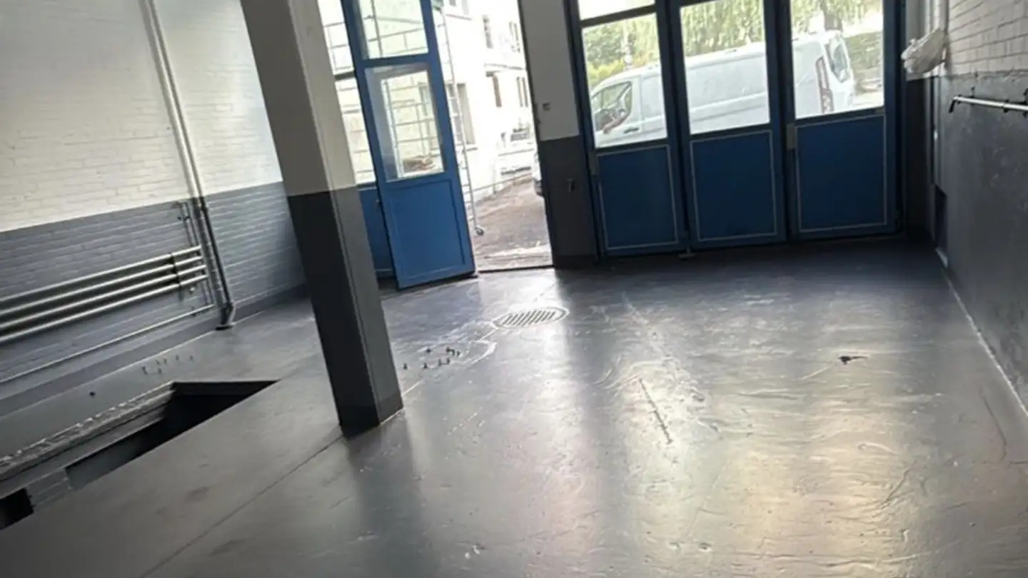 Gewerbe mieten - Wiesentalstrasse 2b, 8630 Rüti ZH - Foto 3