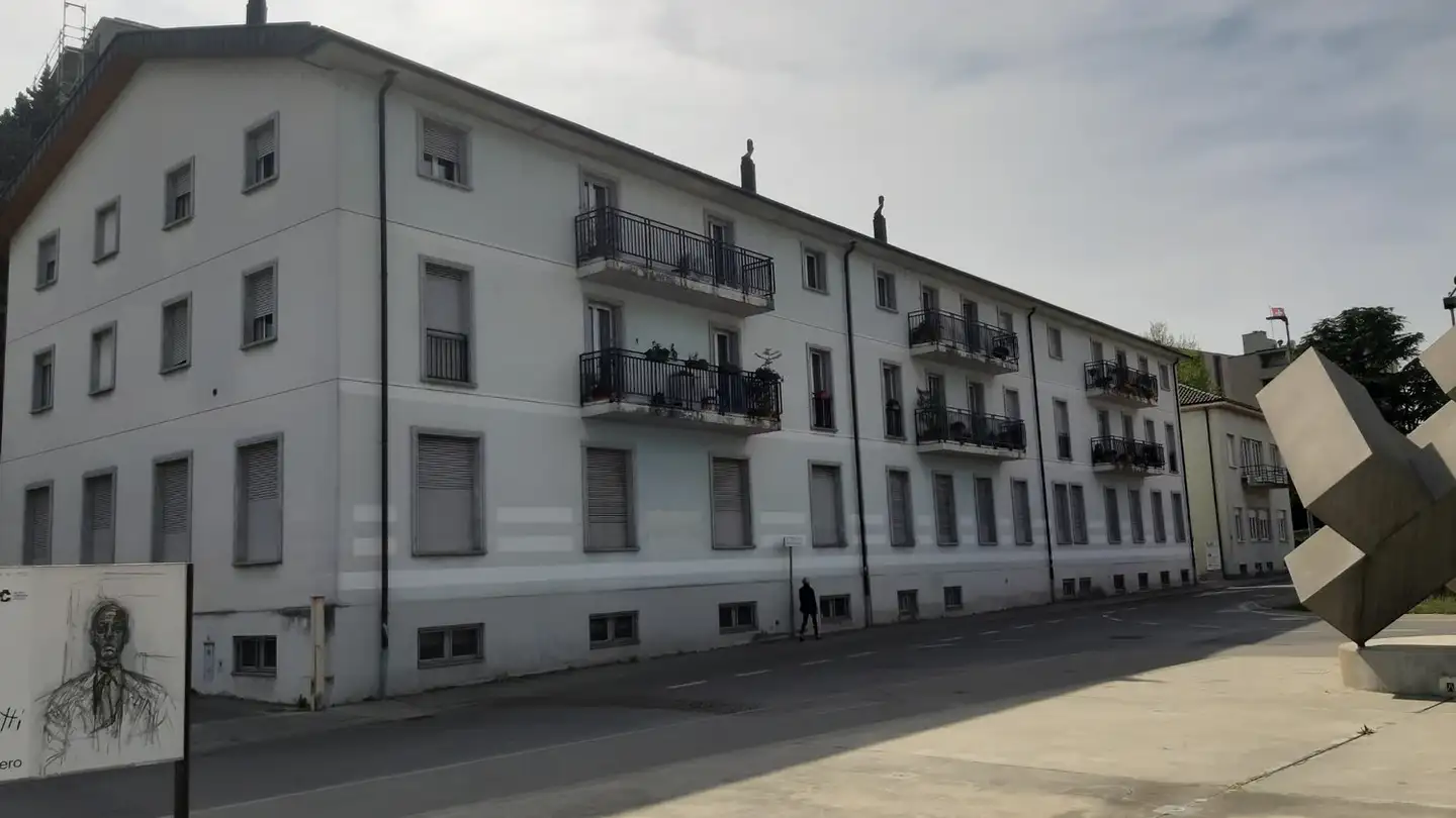 Appartement à louer - Via Dante Alighieri 5, 6830 Chiasso